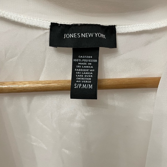 Jones New York bridal Set small/medium white satin look - Picture 4 of 7